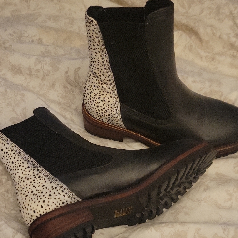 Vintage Havana Black and White Speckled Ankle Booties